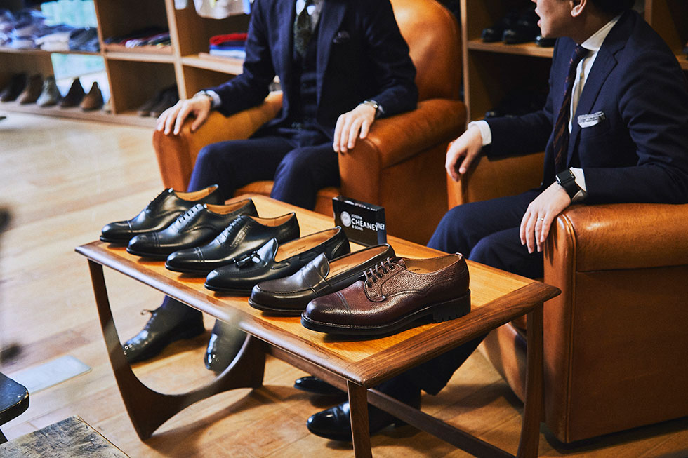 若き百貨店の紳士靴バイヤー対談 あらゆるドレスシューズを見てきたメンズ館バイヤーが語るジョセフ チーニー